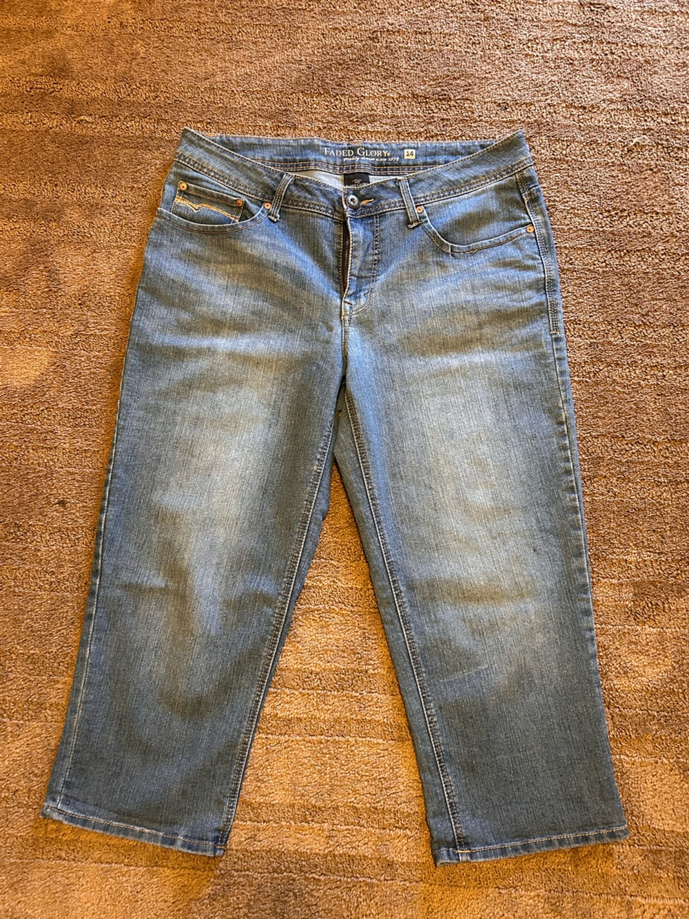 Faded Glory Crop Jeans Size 14